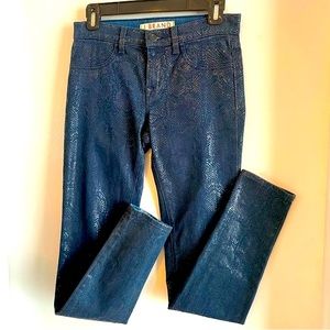 J BRAND Jeans! Texture! UNIQUE Deep Blue Metallic Skinny Jeans! Like new! 26